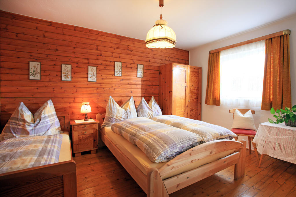 Landhaus Hinterebenhub Hopfgarten im Brixental Room photo
