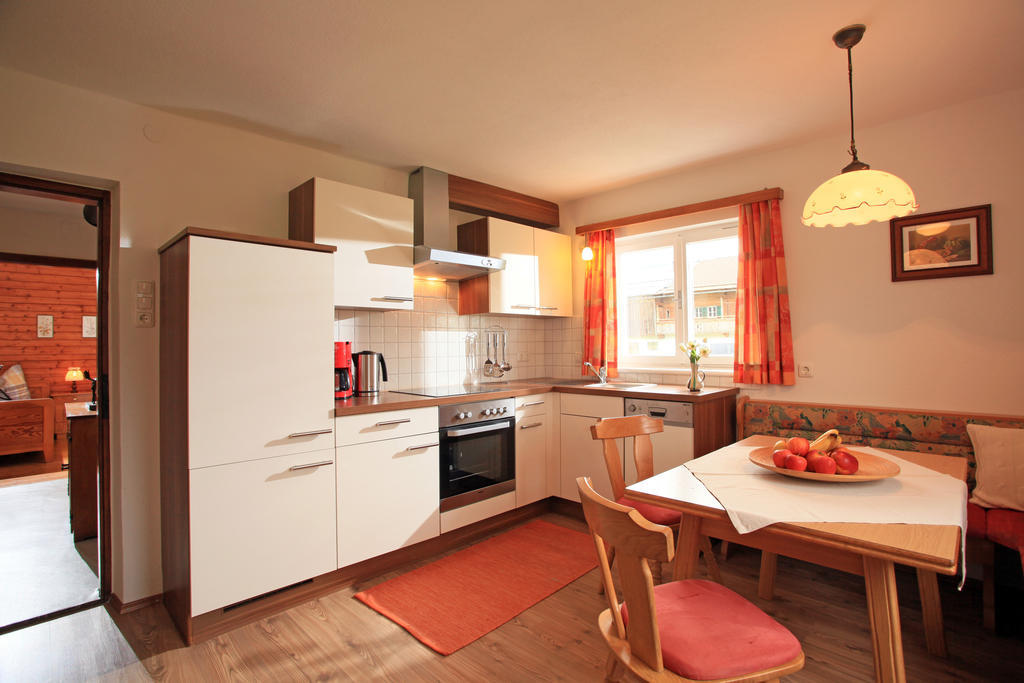 Landhaus Hinterebenhub Hopfgarten im Brixental Room photo
